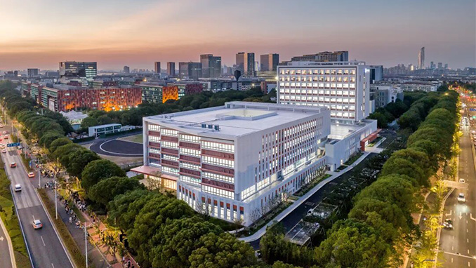 锦旗致誉｜苏州asiagame高品质交付获业主赞誉